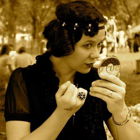 Leslie Goshko Leslie Goshko